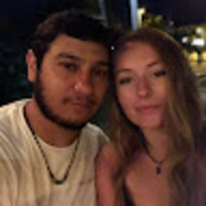 Meet your Posher, Joelle